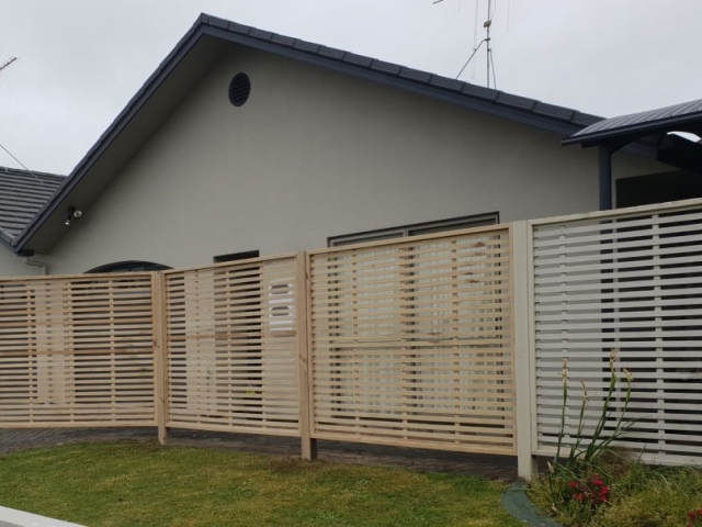 2-trellis privacy screen